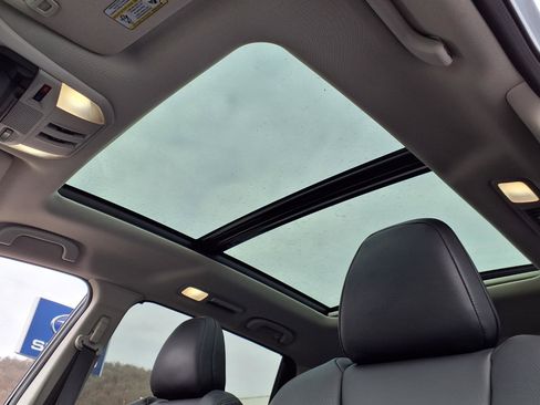 Certified 2025 Subaru Ascent Limited image 12