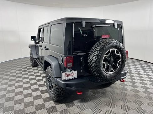 Used 2016 Jeep Wrangler Unlimited Rubicon AWD/4WD image 5