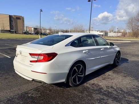 Used 2018 Honda Accord Sport image 5