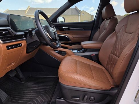 Used 2025 Kia Telluride EX X-Line AWD/4WD image 12
