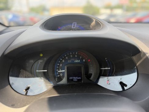 Used 2013 Honda Insight EX image 12
