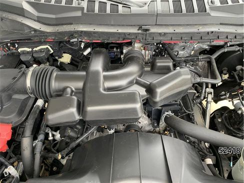 Used 2018 Ford F250 XL w/ Power Equipment Group RWD image 13