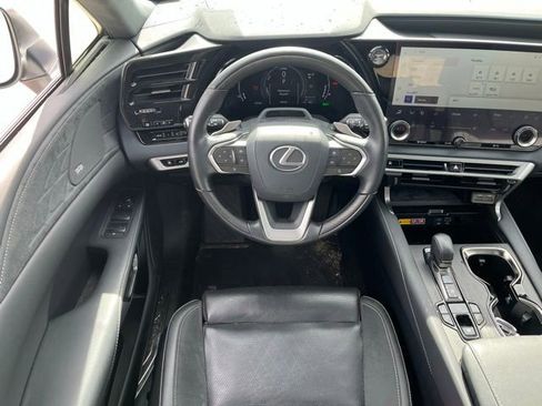 Used 2024 Lexus RX 450h AWD w/ Convenience Package image 12