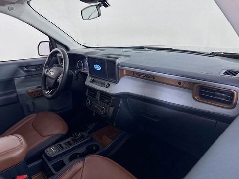 Certified 2022 Ford Maverick Lariat w/ Lariat Luxury Package image 28