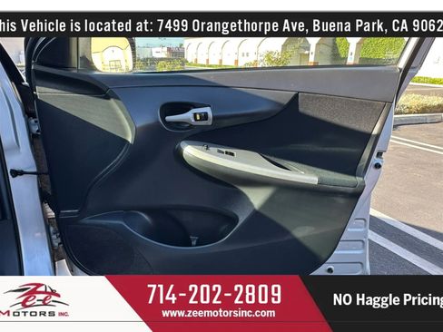 Used 2013 Toyota Corolla S w/ Premium Pkg FWD image 41