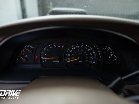 Used 2001 Toyota Tundra Limited image 26