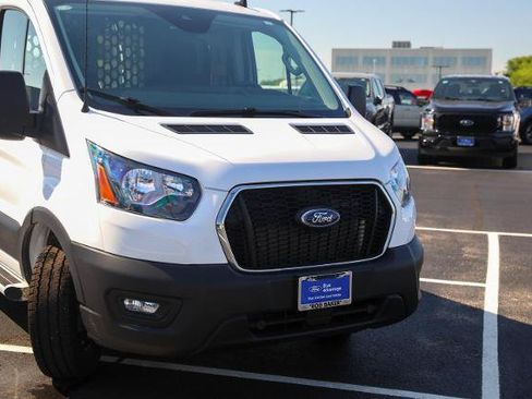 Certified 2025 Ford Transit 250 Low Roof w/ Exterior Upgrade Package RWD image 4