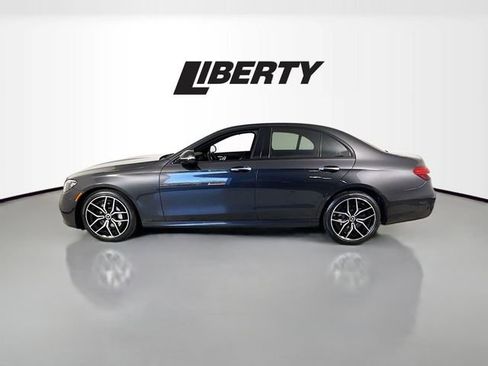 Used 2021 Mercedes-Benz E 350 4MATIC Sedan image 4