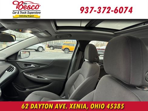Used 2022 Chevrolet Malibu LT image 11