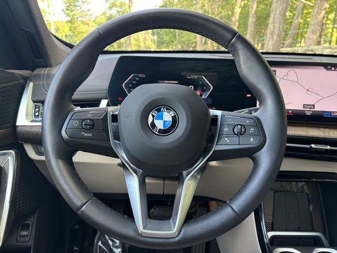 Used 2023 BMW X1 xDrive28i w/ Convenience Package image 39