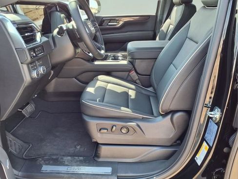 New 2026 GMC Yukon XL Elevation AWD/4WD image 24