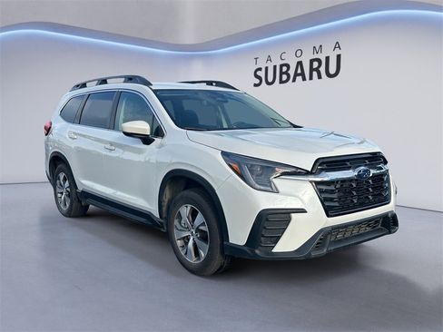 Certified 2024 Subaru Ascent Premium w/ Convenience Package image 7
