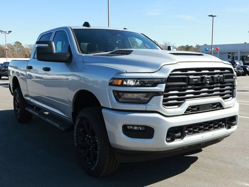 New 2026 RAM 2500 Tradesman AWD/4WD image 3