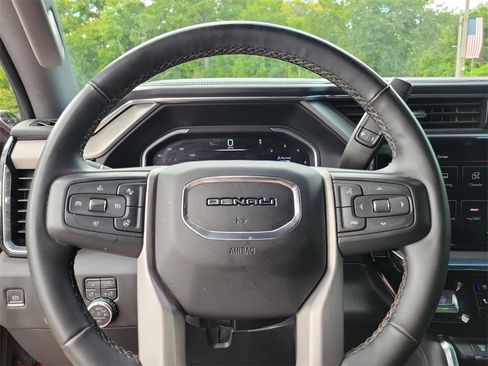 Used 2024 GMC Sierra 2500 Denali w/ Denali Reserve Package image 57