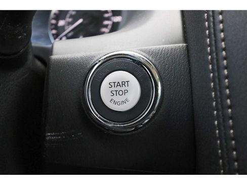 Used 2024 Nissan Armada Platinum w/ Captain's Chairs Package image 27