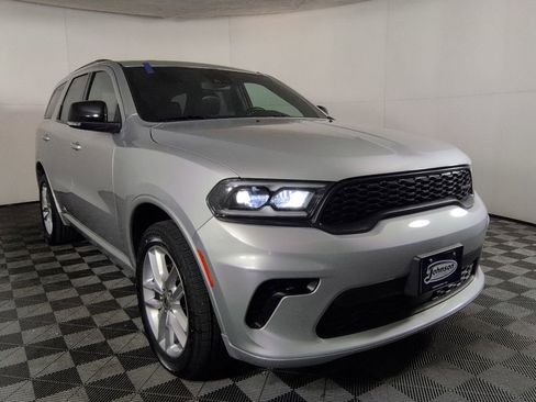 Certified 2024 Dodge Durango GT AWD/4WD image 3