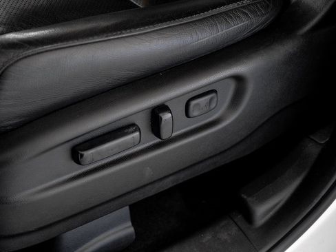 Used 2018 Honda Pilot Elite image 32