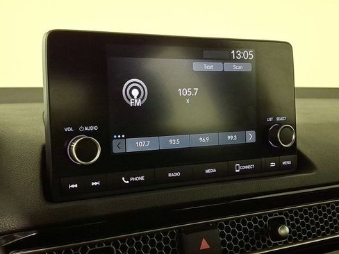 Used 2023 Honda Civic Sport image 3