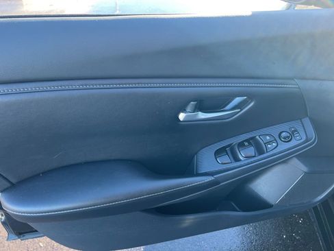 Certified 2022 Nissan Sentra SV image 7