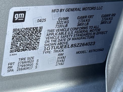 Used 2025 GMC Sierra 1500 AT4 w/ AT4 Preferred Package AWD/4WD image 35
