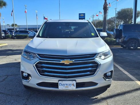 Used 2021 Chevrolet Traverse High Country image 19