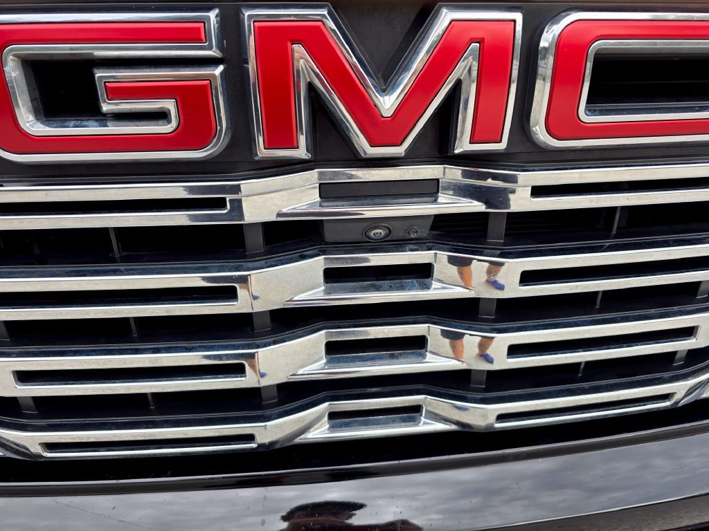Used 2025 GMC Sierra 1500 Denali AWD/4WD image 11