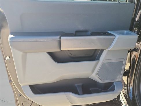 Used 2023 Ford F150 XLT image 14