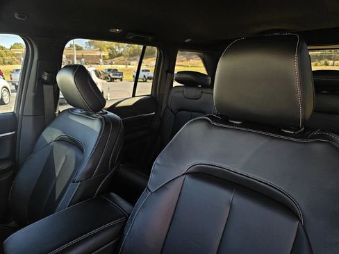 New 2025 Jeep Grand Cherokee Limited image 27