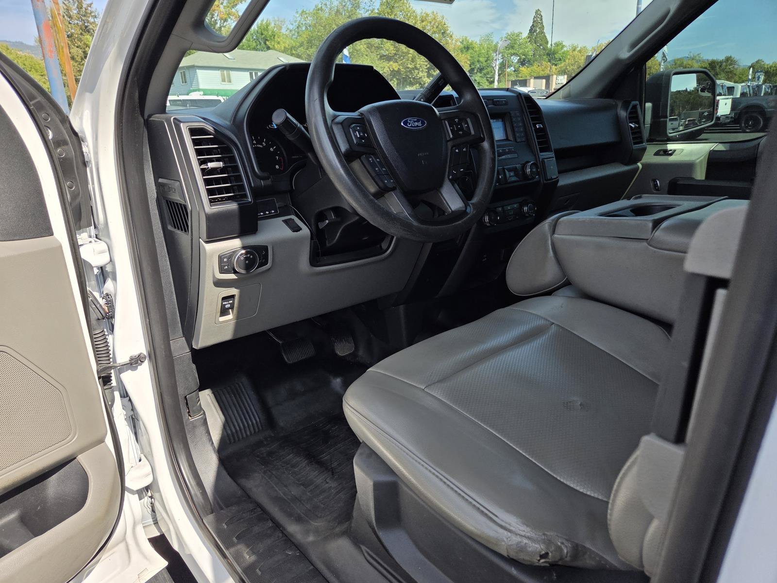 Used 2019 Ford F150 XL w/ Equipment Group 101A Mid AWD/4WD image 10