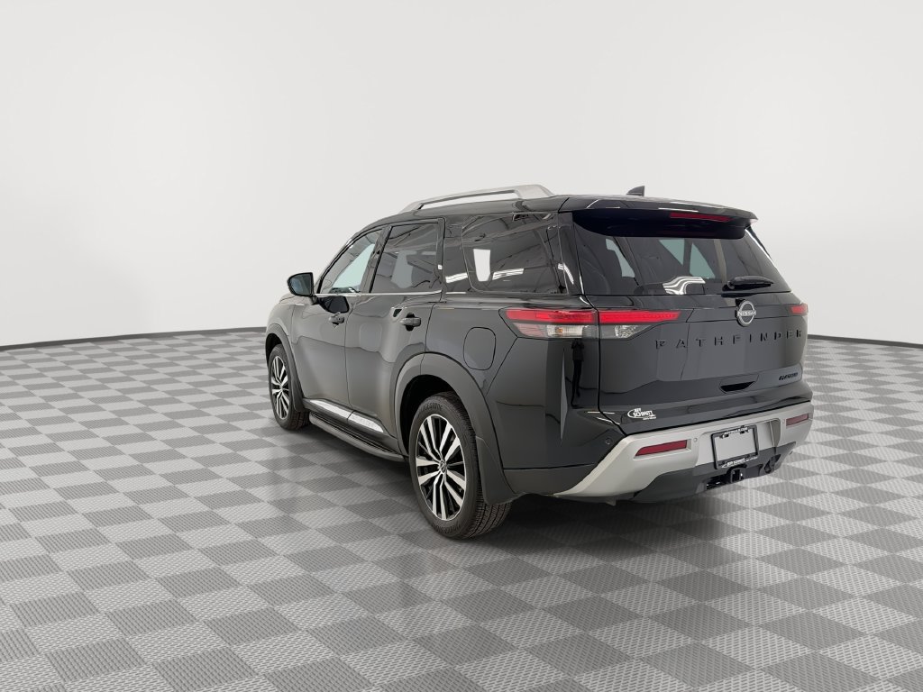 Certified 2025 Nissan Pathfinder Platinum w/ Lighting Package (N93) FWD image 9