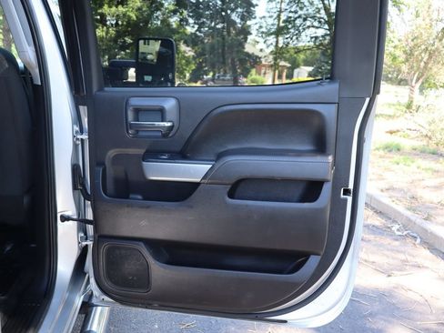 Used 2016 Chevrolet Silverado 2500 LT w/ LT Plus Package AWD/4WD image 26