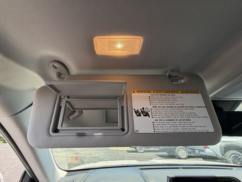 Certified 2025 Toyota Highlander XLE AWD/4WD image 29