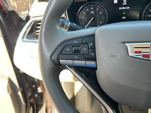Used 2020 Cadillac XT6 Premium Luxury FWD image 21