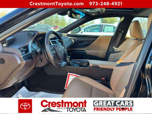Used 2020 Lexus ES 350 w/ Premium Package image 15
