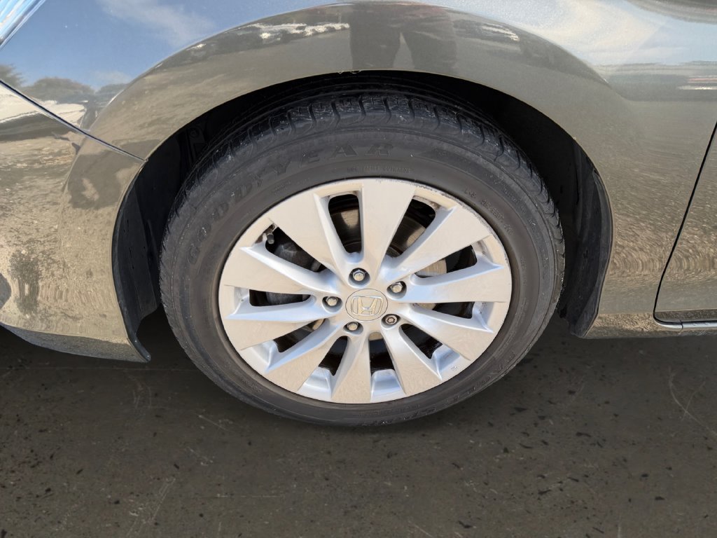 Used 2013 Honda Accord EX-L image 26