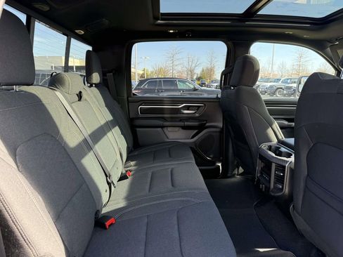 New 2026 RAM 1500 Big Horn AWD/4WD image 16
