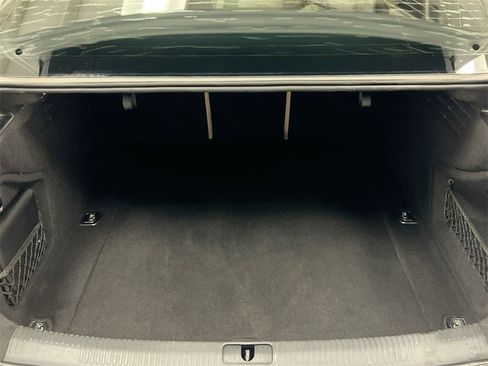 Used 2017 Audi A4 2.0T Premium image 24