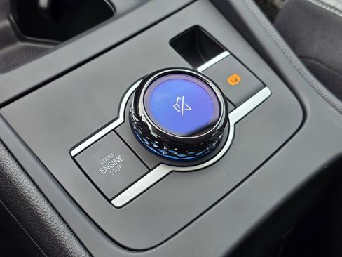 New 2026 Volkswagen Tiguan S image 14