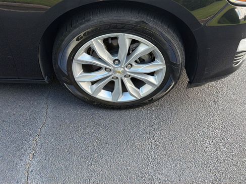 Used 2025 Chevrolet Malibu LT FWD image 36
