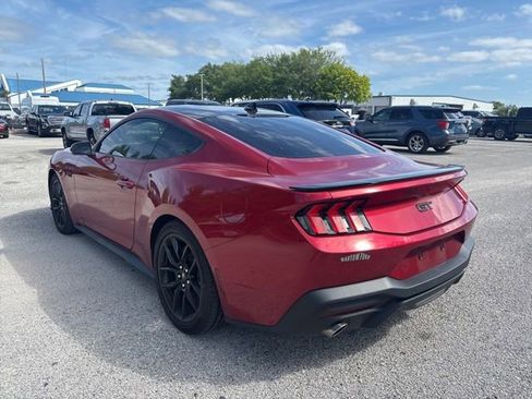 Used 2024 Ford Mustang GT Premium image 7