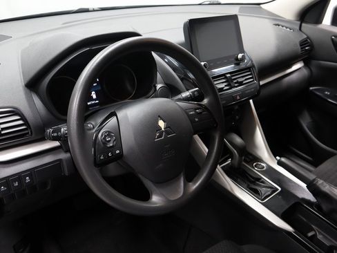 Used 2023 Mitsubishi Eclipse Cross LE image 25