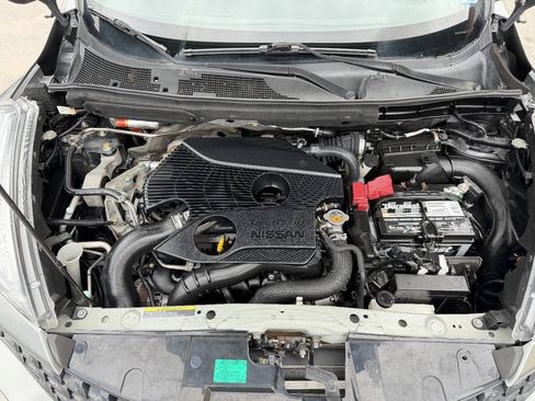 Used 2016 Nissan Juke S FWD image 21