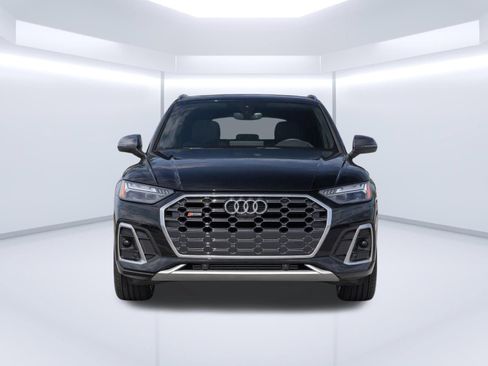 Used 2023 Audi SQ5 Premium Plus w/ Premium Plus Package AWD/4WD image 5