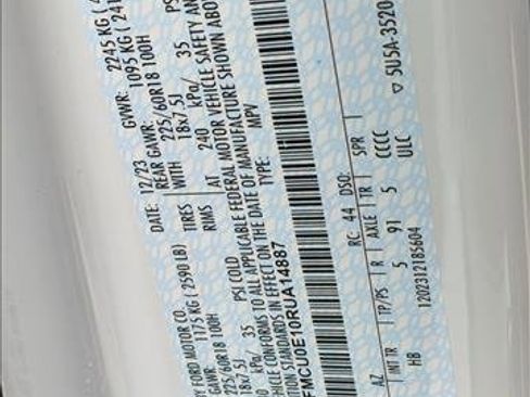 Used 2024 Ford Escape SE image 18