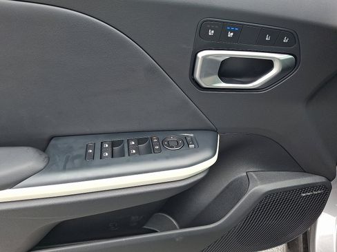 New 2025 Kia K4 GT-Line Turbo image 8