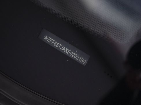 Used 2014 Ferrari California RWD image 40