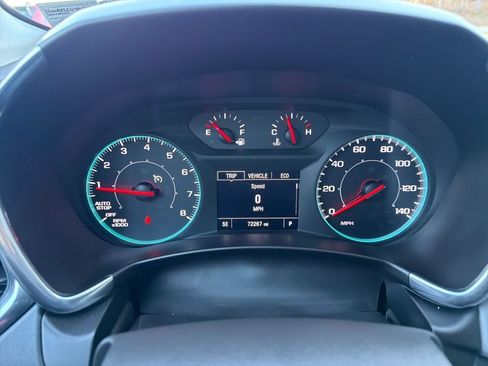 Used 2024 Chevrolet Equinox LS image 18