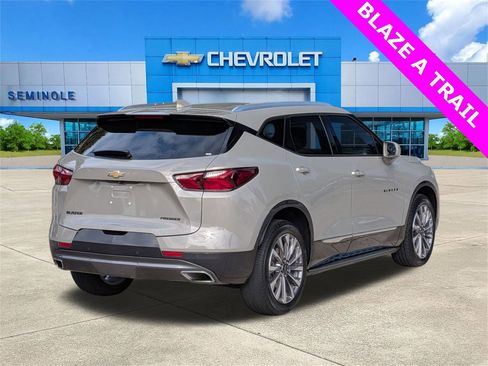 Used 2022 Chevrolet Blazer Premier image 3