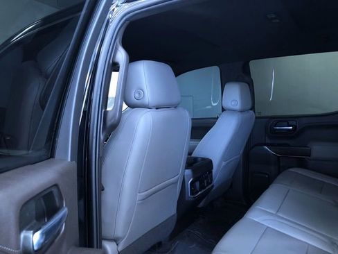 Used 2020 GMC Sierra 1500 SLT w/ SLT Premium Package AWD/4WD image 13