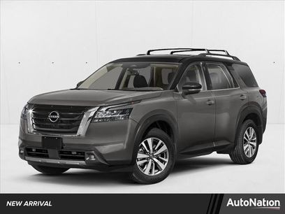 Used 2023 Nissan Pathfinder SL